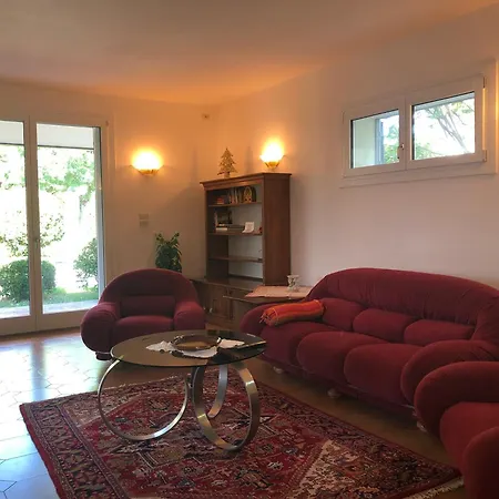 Vila Volpe - Free Wifi & Private Parking *